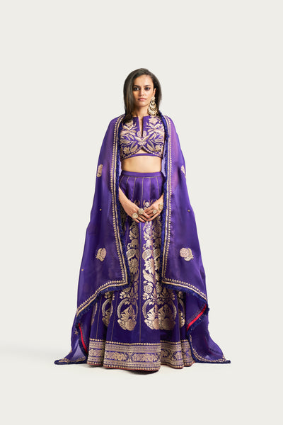 ZOONI JAMUN LEHENGA SET