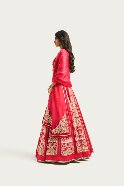 JARDIN MAJORELLE RUBY LEHENGA SET