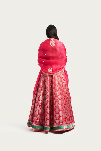 MILLE FLEUR RUBY LEHENGA SET