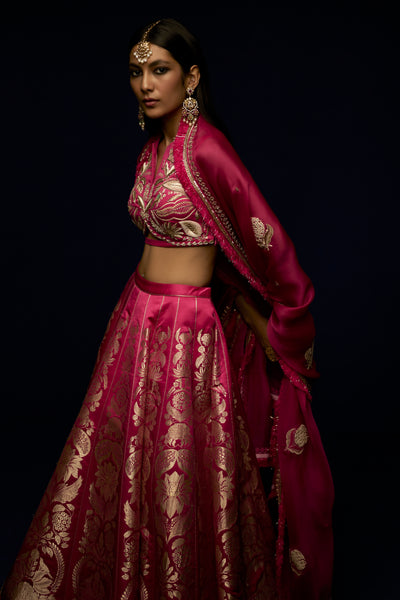 ZOONI RUBY LEHENGA SET